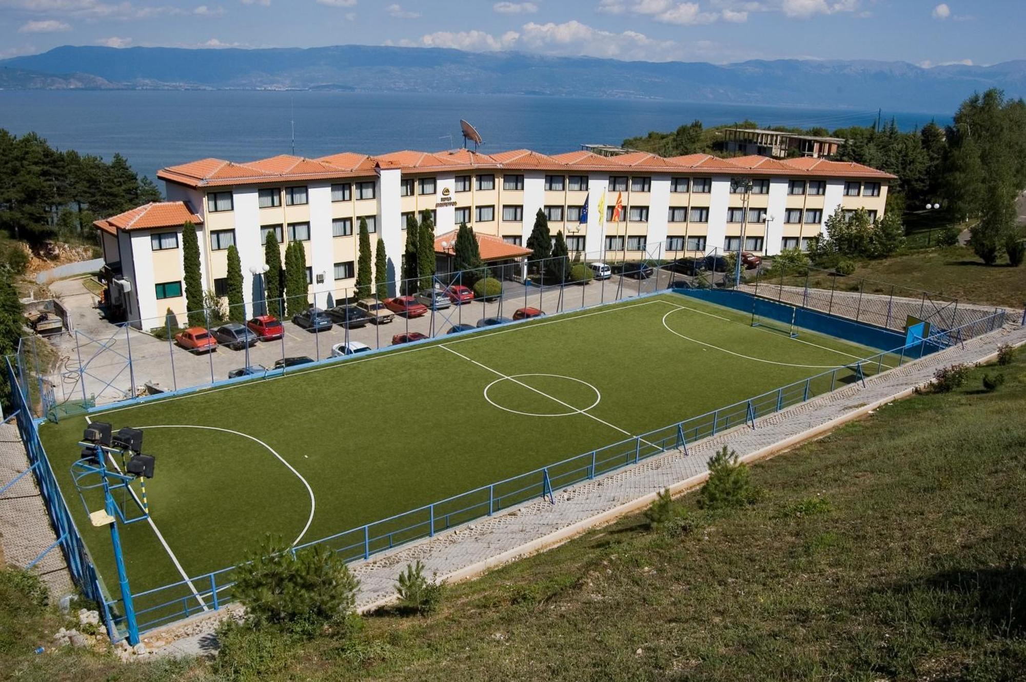 Hotel Makpetrol Struga Exterior photo